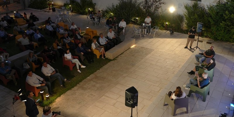 Scuola, territorio, futuro: presentato il progetto “Blu Digitale”