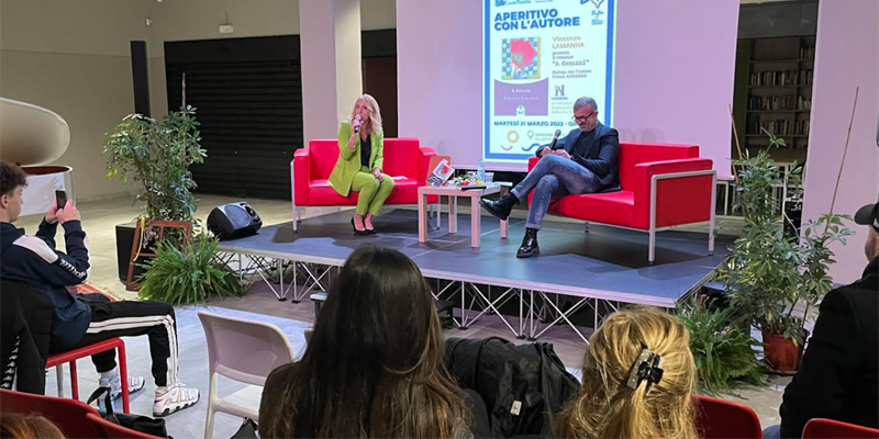 Incontri d'autore: Vincenzo Lamanna presenta "La crisalide di Pripyat"