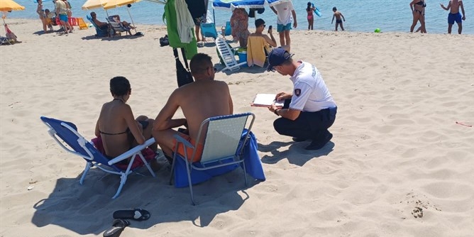 Divieto di fumo in spiaggia: il Comune fa sul serio e partono i controlli