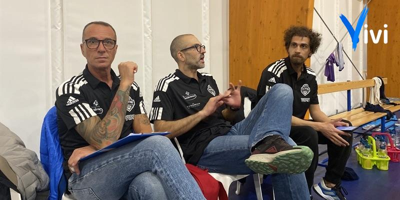 Lo staff tecnico biancorosso Lo staff tecnico biancorosso