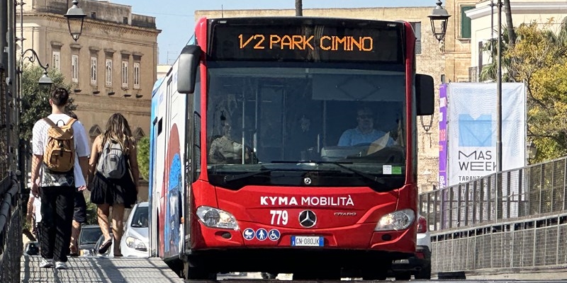 A Taranto si vota e Kyma Mobilità informa: «Possibili disservizi linee autobus»