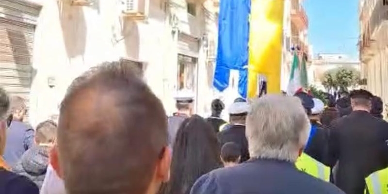 Mottola, polemica sul 25 aprile: Fratoianni interroga il governo