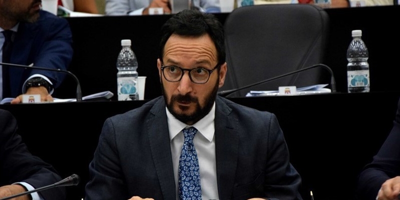 Mazzarano: «Quasi 5 milioni di euro nelle casse dei Comuni sede di discariche»