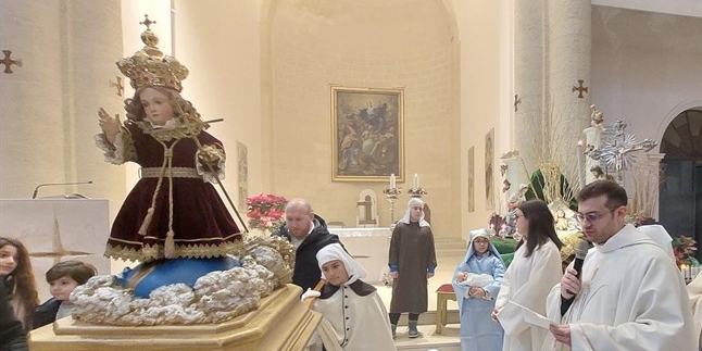 a processione del Divino Infante a processione del Divino Infante