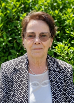 Angela Longo