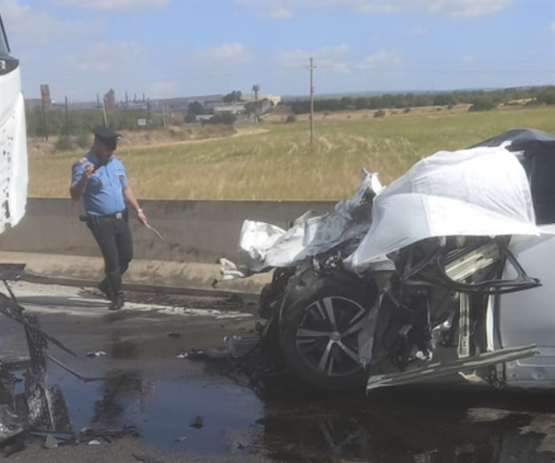 Scontro mortale tra Taranto e Massafra