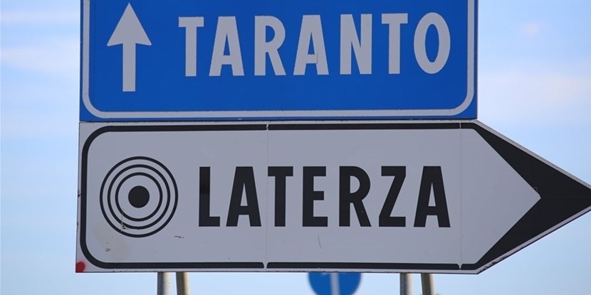 Terrore a Laterza: accoltella il compagno della ex, è tentato omicidio