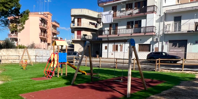 Il parco giochi "Carmela Resta" Il parco giochi "Carmela Resta"