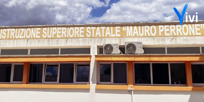 L'istituto Mauro Perrone di Castellaneta L'istituto Mauro Perrone di Castellaneta