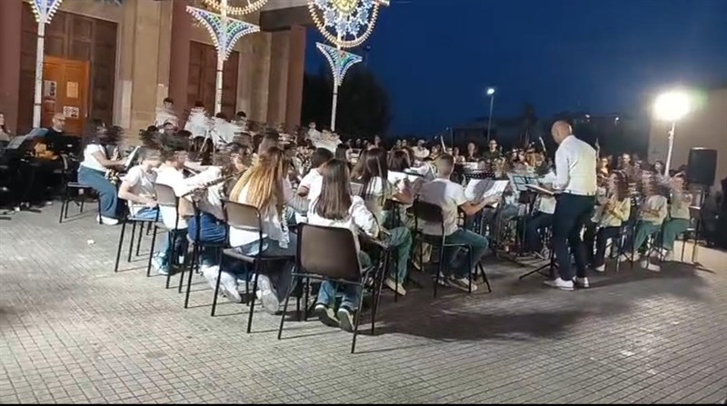 la giovane orchestra di Palagiano conquista pubblico e critica