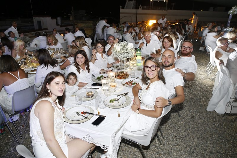 White Dinner: terza edizione all'ombra del castello