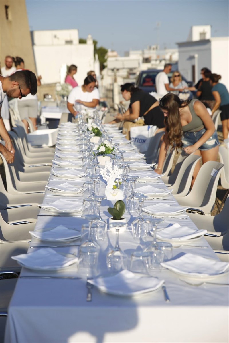 White Dinner: terza edizione all'ombra del castello