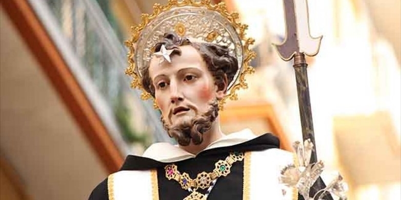 San Domenico in processione San Domenico in processione