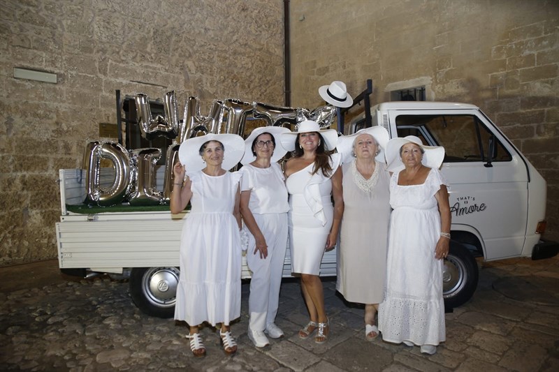 White Dinner: terza edizione all'ombra del castello