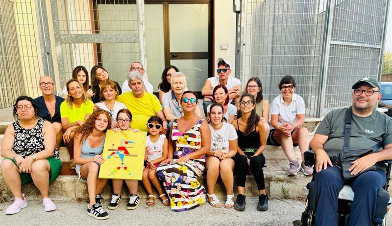 L’Aps Dionysiakos con l’artista Vito Spada