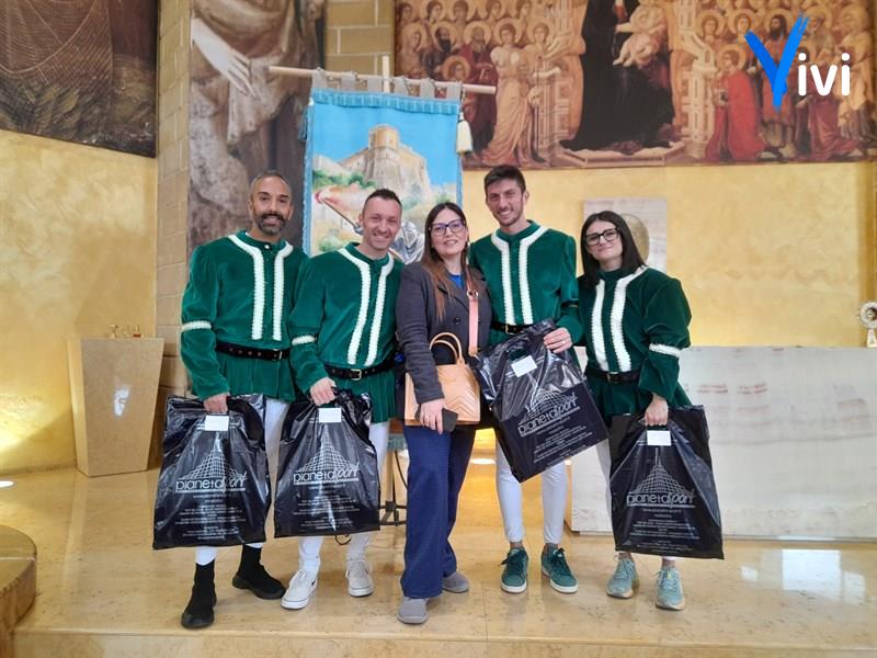 Palio della Mezzaluna: consegnato il drappo 2025 al rione Santa Caterina
