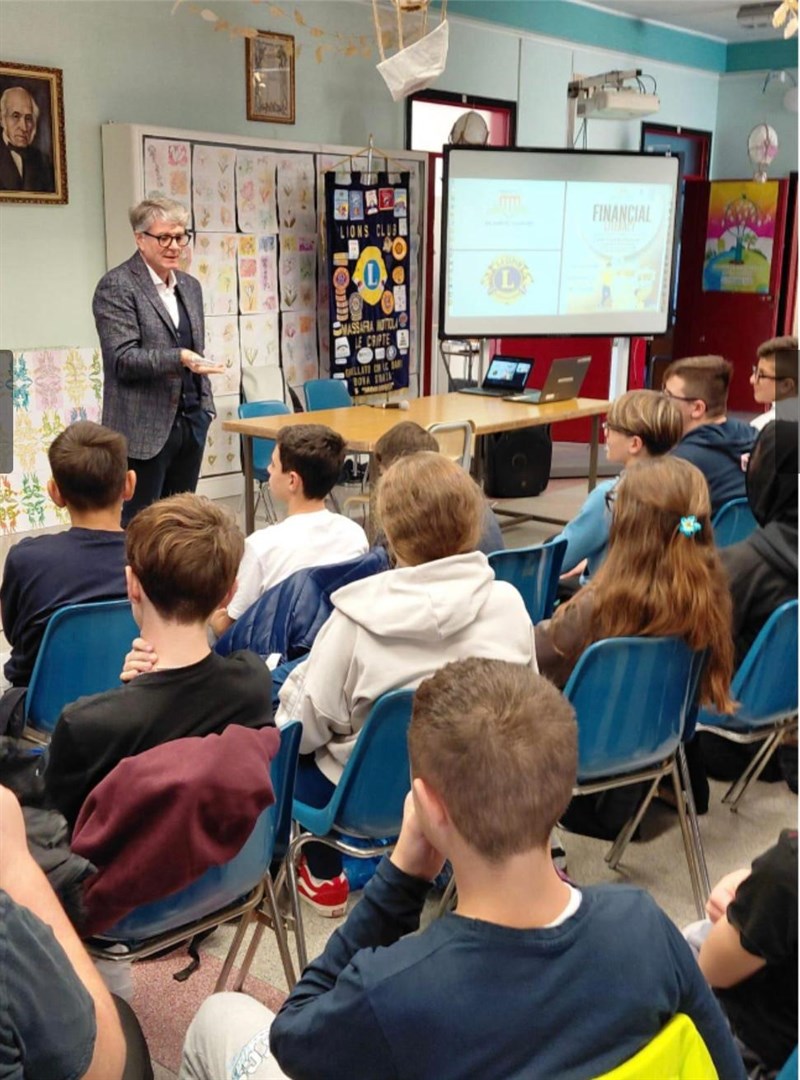 Giovani e finanza: il futuro si impara a scuola