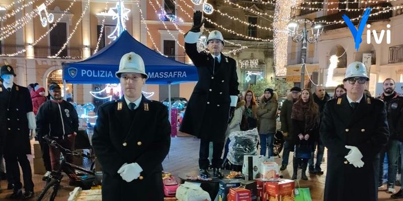 Befana al Vigile - Foto di repertorio Befana al Vigile - Foto di repertorio