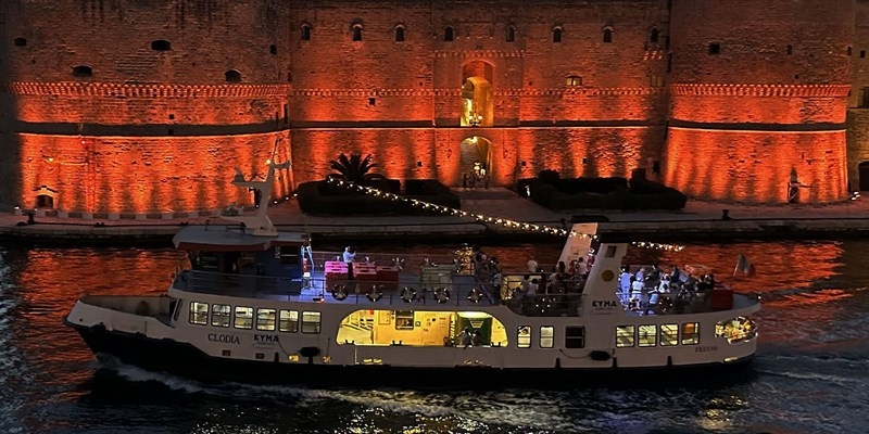 La processione a mare di San Cataldo sulle motonavi di Kyma Mobilità