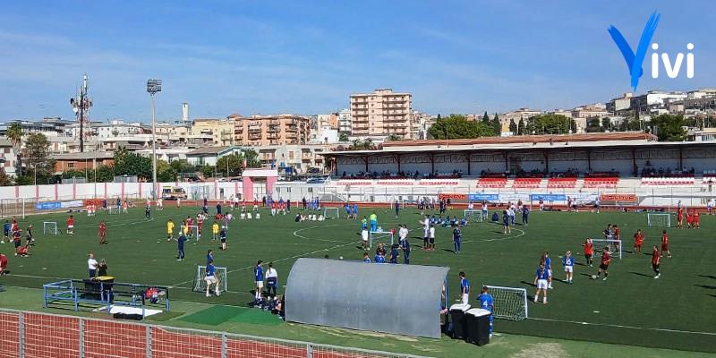 Stadio De Bellis in festa