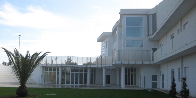 Osmairm Laterza 
