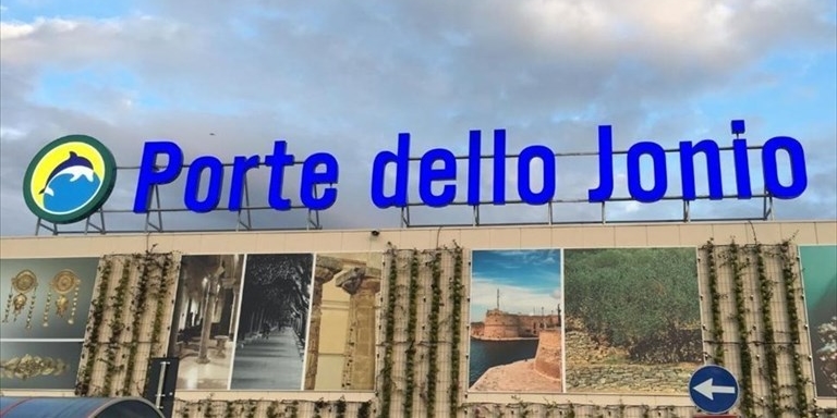 Il centro commerciale Porte dello Jonio  di Taranto 