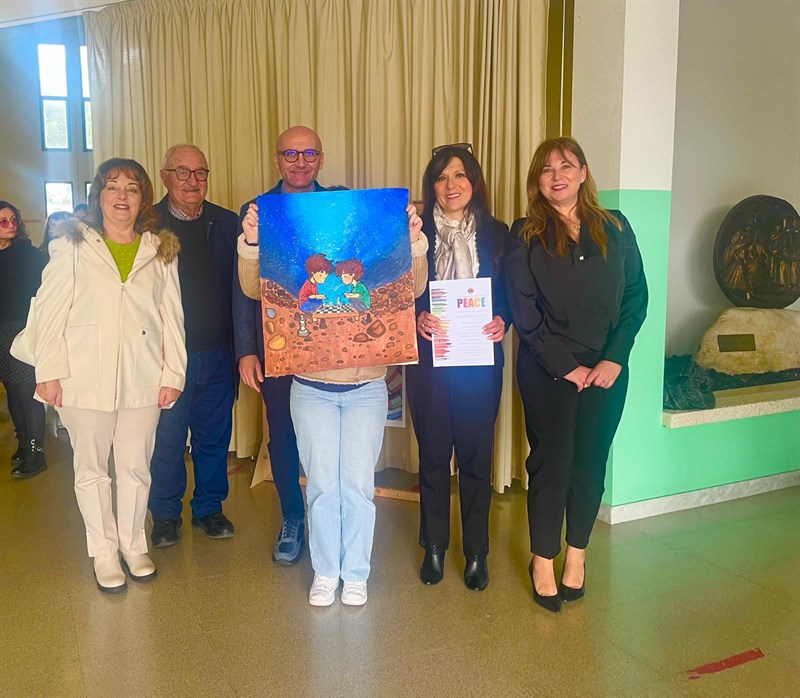 Studentessa di Massafra premiata al concorso Poster per la Pace