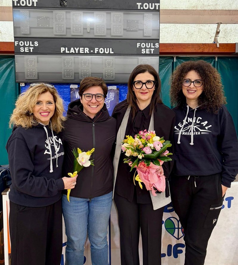 We Want to Play Basket: il minibasket rosa invade la città
