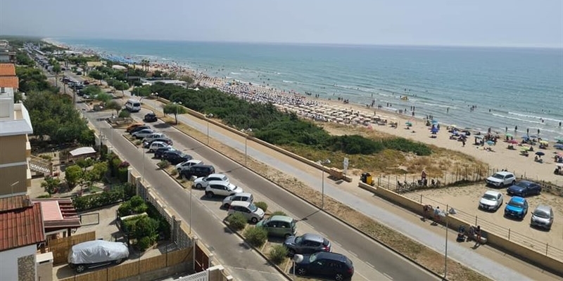 Il lungomare di Castellaneta Marina Il lungomare di Castellaneta Marina