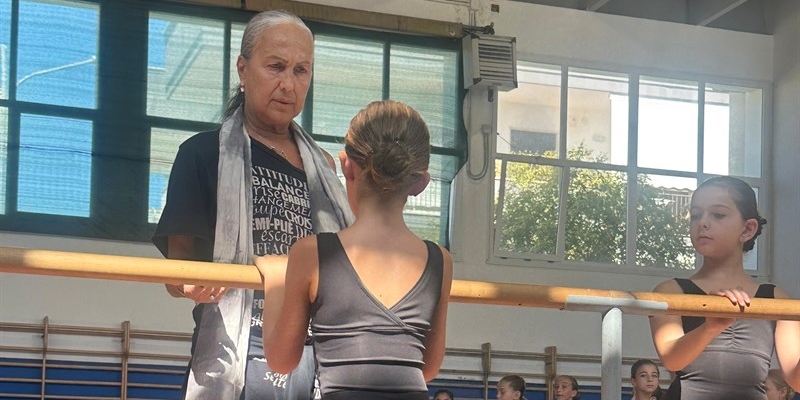 Masterclass d’eccellenza per la Royal Ballet e borse di studio Masterclass d’eccellenza per la Royal Ballet e borse di studio