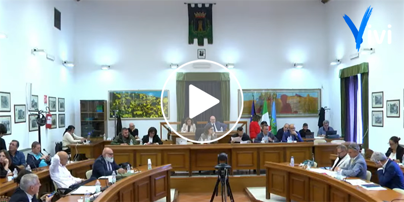 Via libera al bilancio e alla scuola: le novità del Consiglio