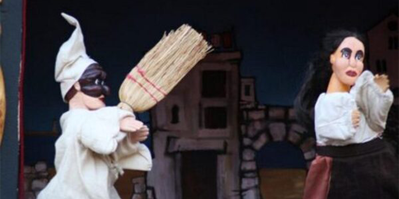 Spettacolo di burattini “Pulcinella Molto Mosso” Spettacolo di burattini “Pulcinella Molto Mosso”