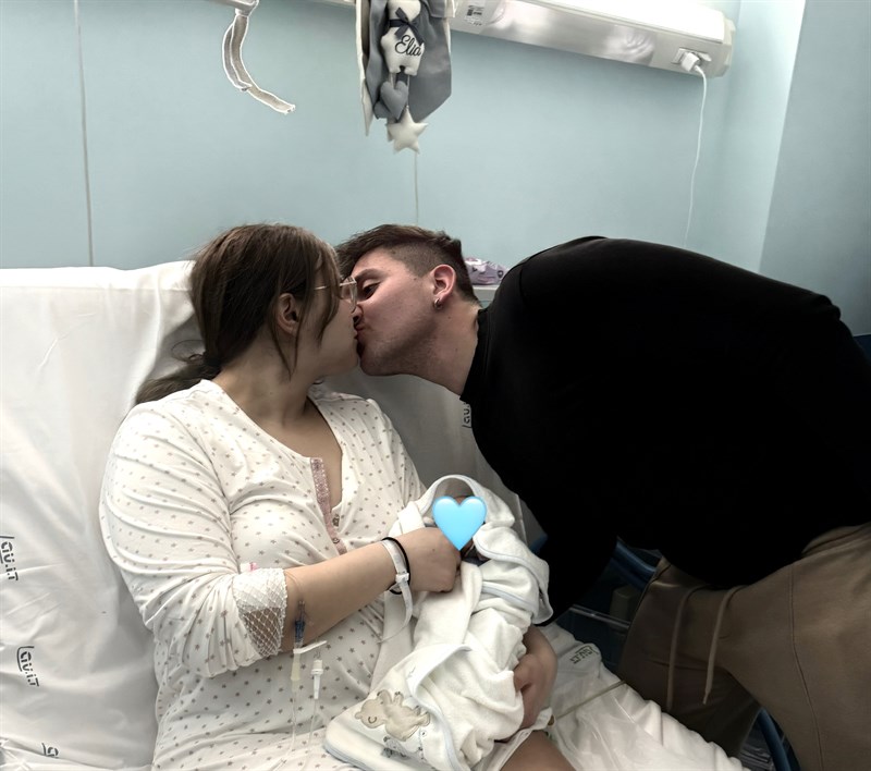 Benvenuto alla vita!
ViVissimi auguri a Antonio Tanzarella e Antonella Iannazzone 