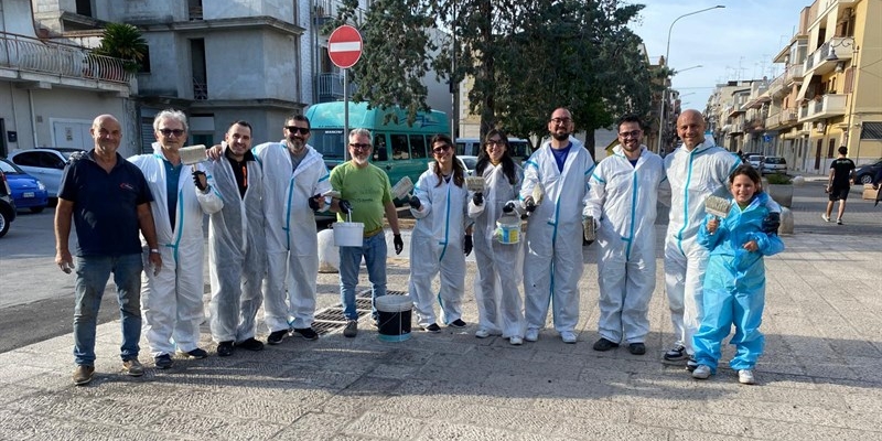 Piccoli gesti, grande cambiamento: il Clean Day rigenera piazza Dante