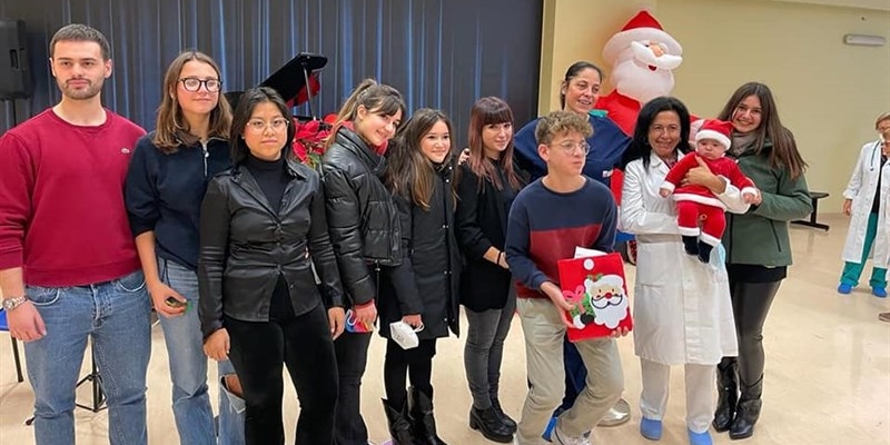 Spettacolo al "San Pio": un concerto di Natale per i bimbi di Pediatria