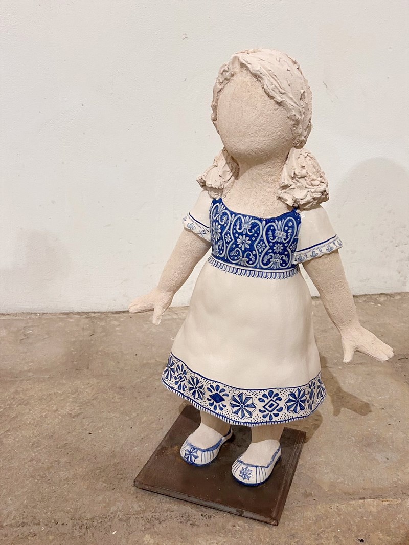 Il MuMa celebra dieci anni con una mostra tra arte e maiolica