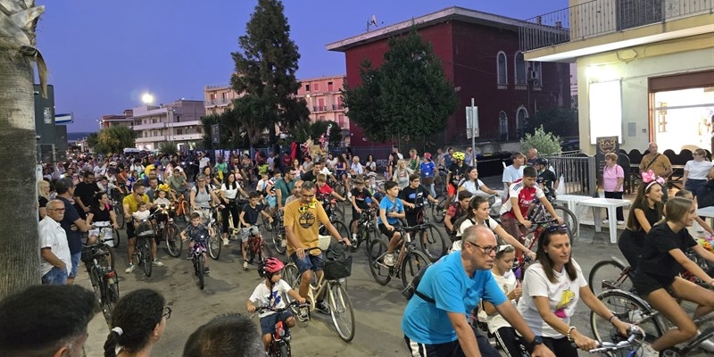“Pedalando sotto le stelle”: l’ottava edizione è stata un successo