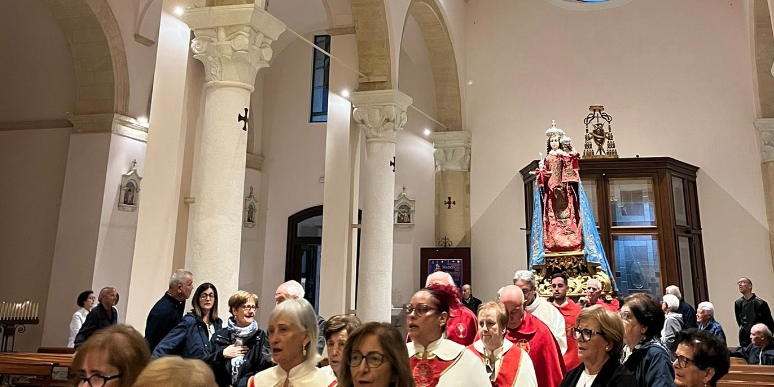 Festa del Rosario: Mottola si tinge dei colori della sua compatrona Festa del Rosario: Mottola si tinge dei colori della sua compatrona