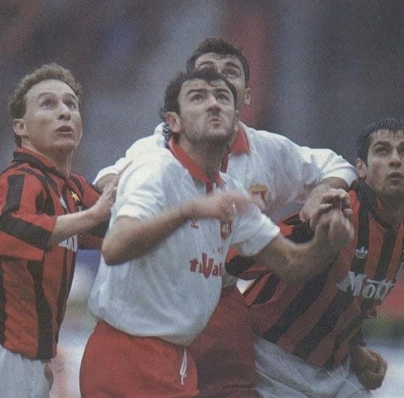 Salvatore Mazzarano con la maglia dell'Ancona in Serie A