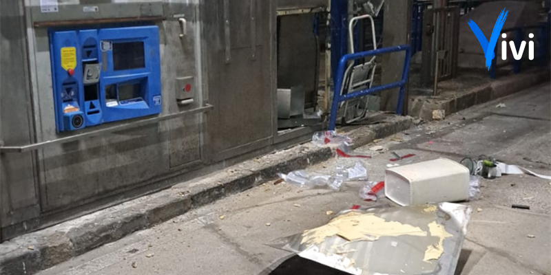 Ordigno, soldi e fuga: ladri a segno nel casello autostradale di Mottola Ordigno, soldi e fuga: ladri a segno nel casello autostradale di Mottola