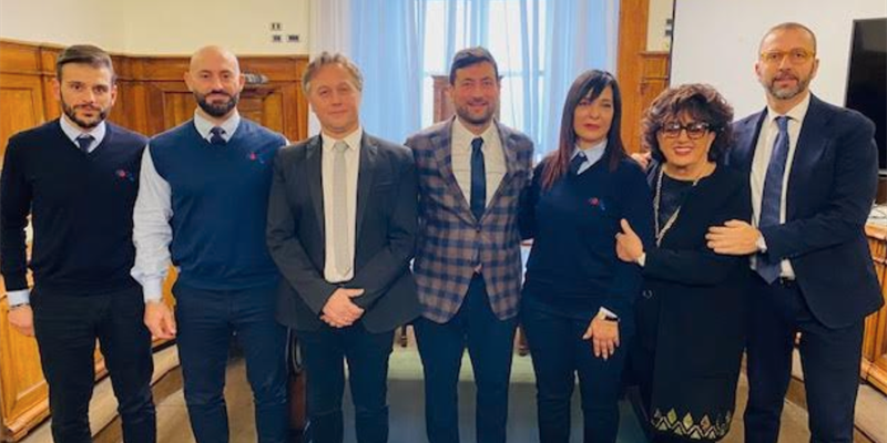 Ctp Taranto rinnova le divise dei suoi dipendenti Ctp Taranto rinnova le divise dei suoi dipendenti