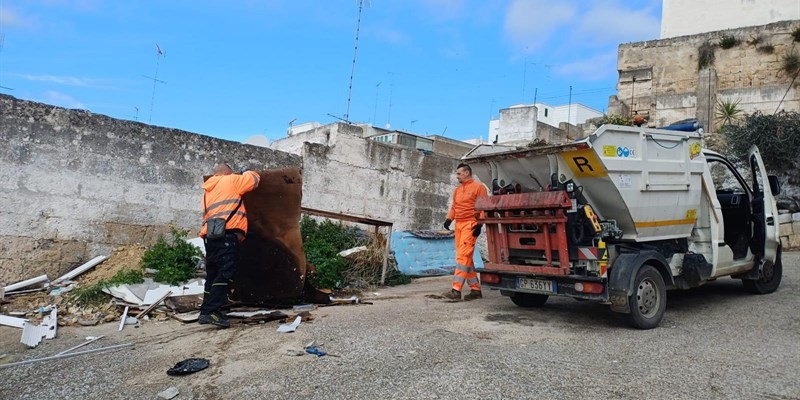 Bonifica in Vico II San Toma, rimossa discarica