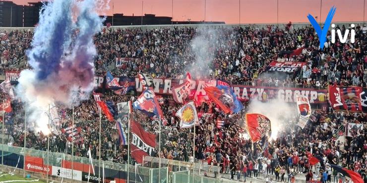 La curva nord dello Stadio Erasmo Iacovone La curva nord dello Stadio Erasmo Iacovone