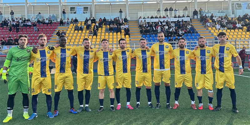 Foto di rito per l'Atletico Palagiano