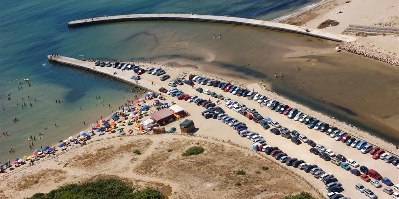 Marina di Lenne - Foto di repertorio Marina di Lenne - Foto di repertorio