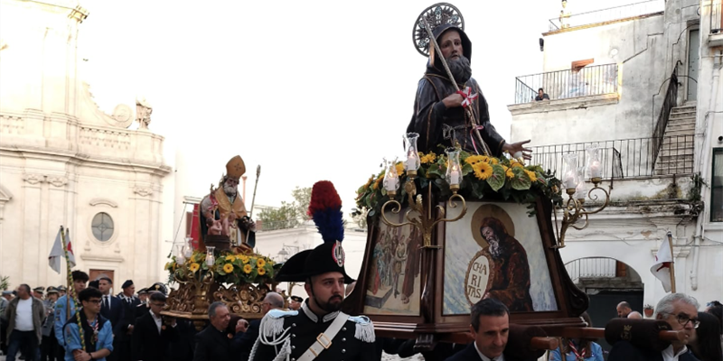 San Nicola e San Francesco: stasera l'atto finale