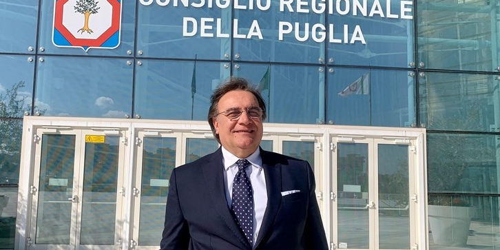 «Sanità pugliese in profondo rosso. Il governo regionale scarica sui cittadini anni di malgoverno»