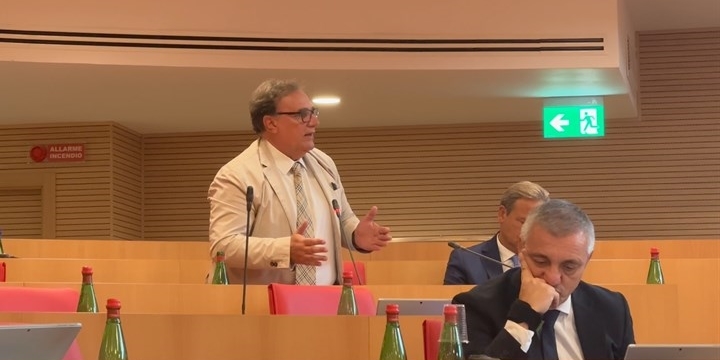 «Sospesa attività ambulatorio Centro salute mentale, la Regione intervenga»