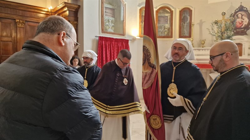 La benedizione del gonfalone