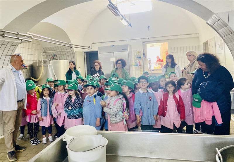 Latte e derivati, dal pascolo al piatto: prosegue “Scuola in Fattoria”